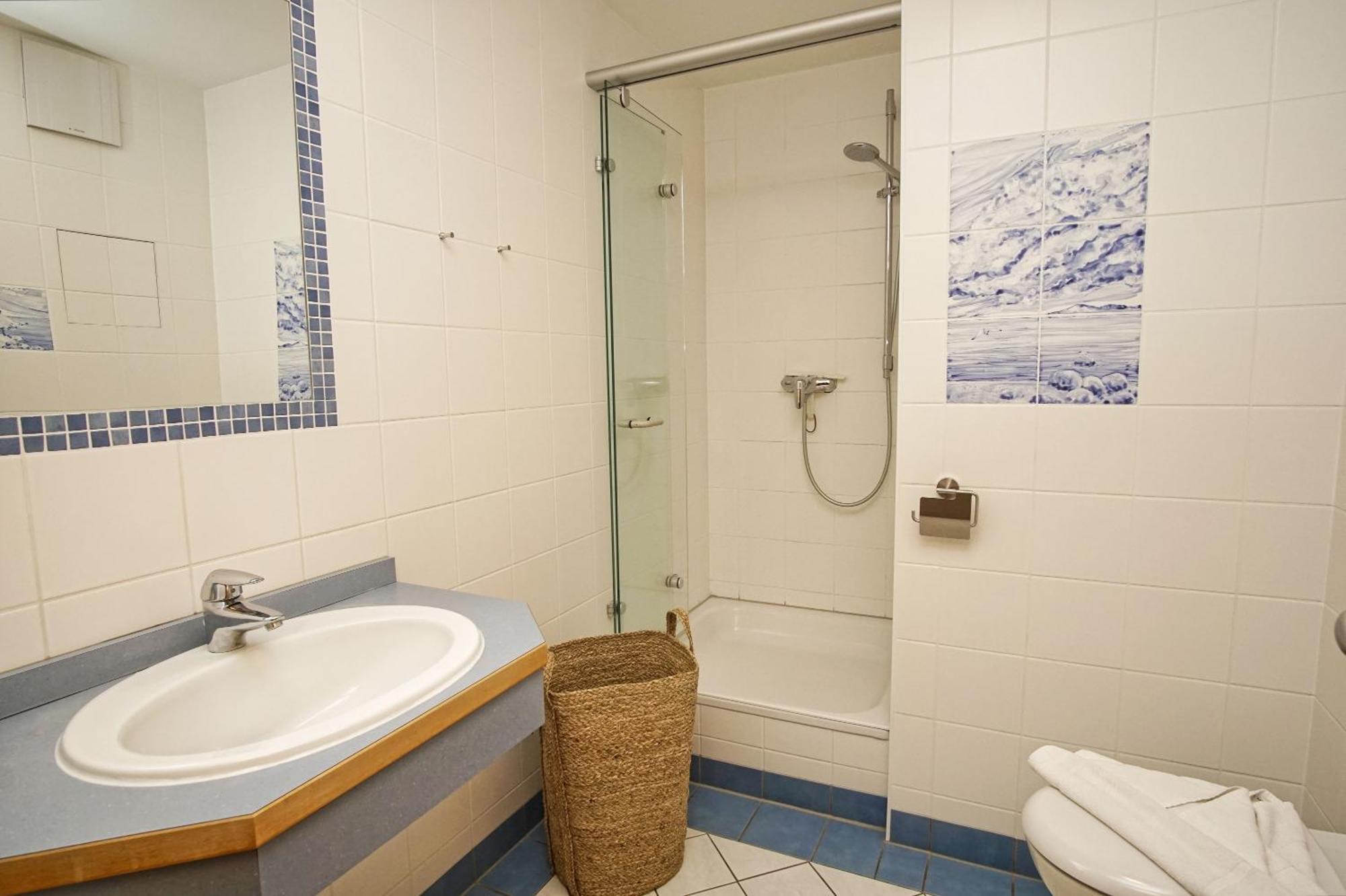 Ferienwohnung Mit Traumhaftem Meerblick - Haus Am Meer Fewo 07 Lohme Exteriör bild
